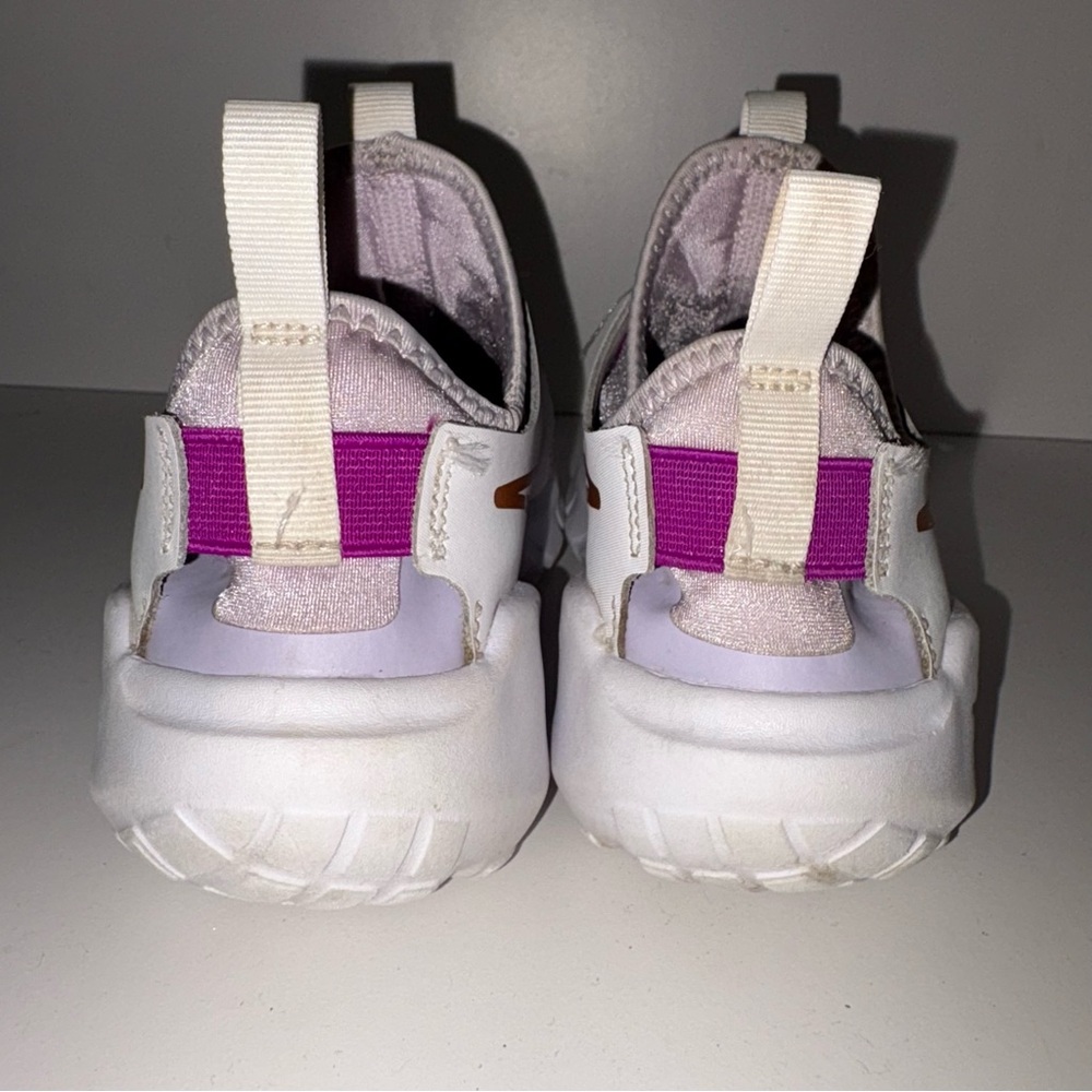 Nike Flex Runner 2 Low White Violet Frost Girls Sneaker DJ6040-101 - Size 1.5Y - Picture 8 of 9